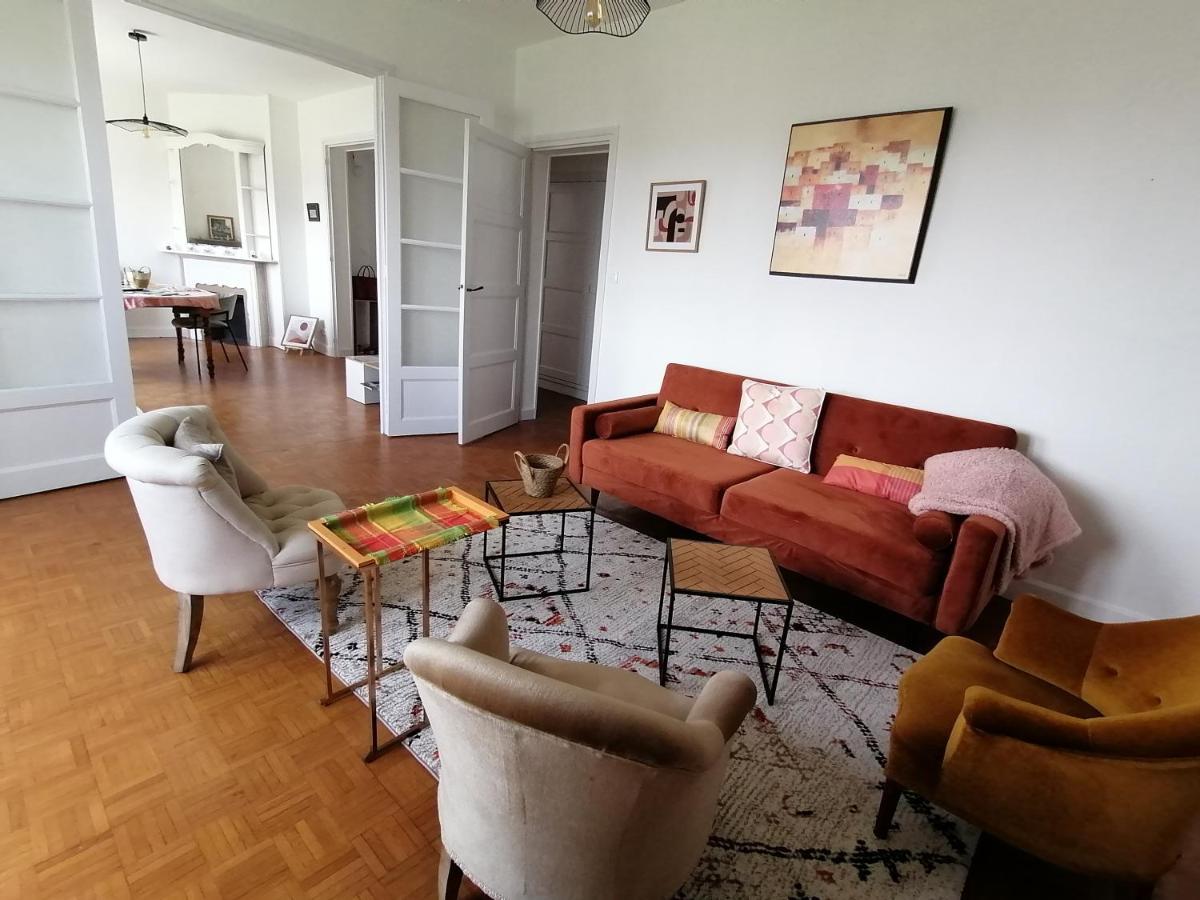Appartement 85 m2 centre-ville entièrement rénové Le Creusot Esterno foto