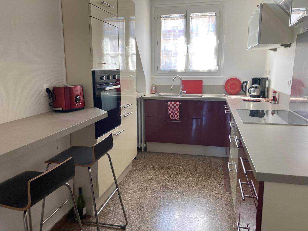 Appartement 85 m2 centre-ville entièrement rénové Le Creusot Esterno foto